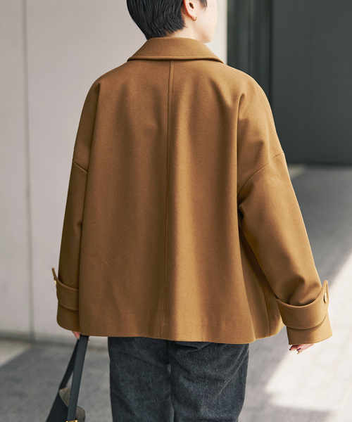 Spick & Span(スピックアンドスパン)の「《40周年 別注 / 》Traditional Weatherwear MALTON B/T SHORT*(ステンカラーコート・レディース・ネイビー/キャメル・34)」の16枚目の写真