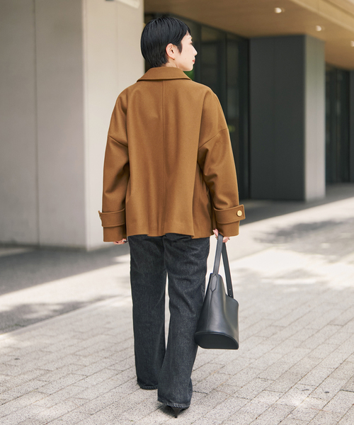 Spick & Span(スピックアンドスパン)の「《40周年 別注 / 》Traditional Weatherwear MALTON B/T SHORT*(ステンカラーコート・レディース・ネイビー/キャメル・34)」の18枚目の写真