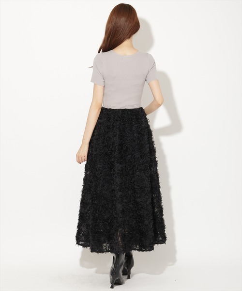 AND COUTURE(アンドクチュール)の「フラワーチュールドッキングニットワンピース(ワンピース・レディース・グレー/ブラック・FREE)」の20枚目の写真