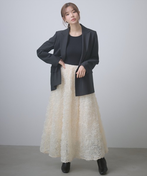 AND COUTURE(アンドクチュール)の「フラワーチュールドッキングニットワンピース(ワンピース・レディース・グレー/ブラック・FREE)」の14枚目の写真