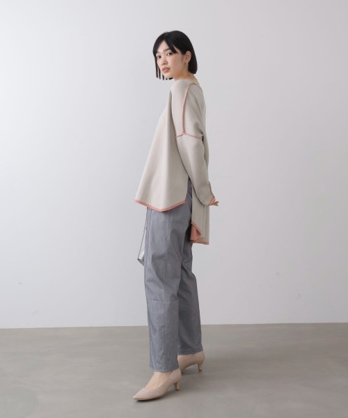Bou Jeloud(ブージュルード)の「リバーシブルダブル丸首ポンチョ風ニット(ニット/セーター・レディース・ピンク/アイボリー・FREE)」の12枚目の写真