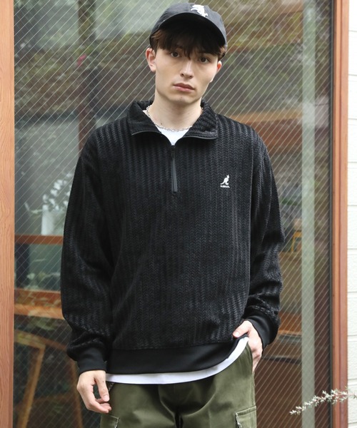 KANGOL(カンゴール)の「【KANGOL/カンゴール】別注 ロゴ刺繍 モールジャガードニットソー ハーフジッププルオーバー(ニット/セーター・メンズ・ホワイト/チャコールグレー/ブラック・M/L/XL)」の4枚目の写真