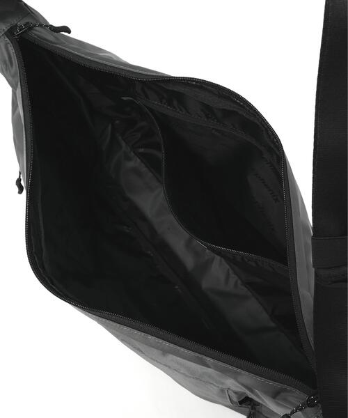 +phenix(プラスフェニックス)の「+phenix/プラスフェニックス/EXPAND SHOULDER BAG 20+(ショルダーバッグ・メンズ・グレー/ブラック・F)」の17枚目の写真