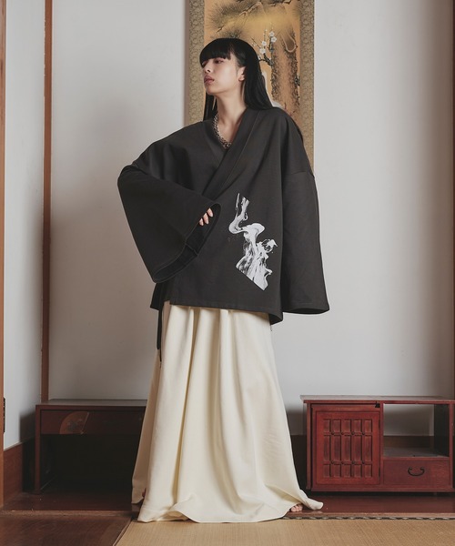 狐独(コドク)の「狐プリントスウェット羽織ジャケット/セットアップ対応(その他アウター・メンズ・チャコール/ブラック・MEDIUM/LARGE)」の5枚目の写真