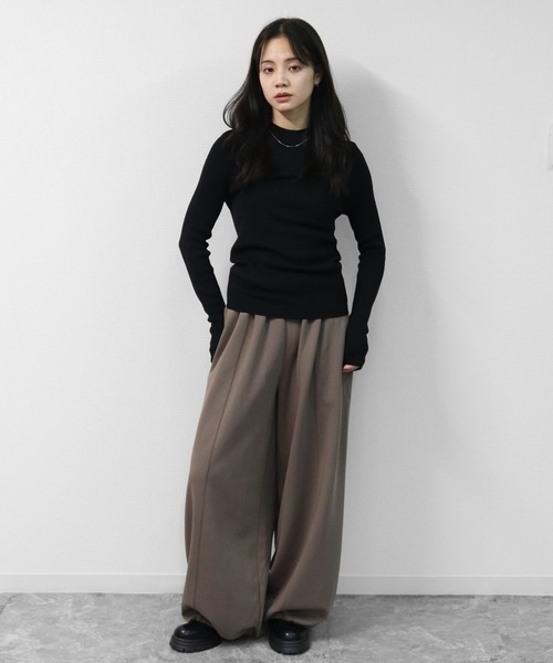 THE CELL.(ザセルドット)の「WOOLブレンド 1×1リブハイネックニット 1×1 RIB HIGH NECK KNIT(ニット/セーター・レディース・ワインレッド/チャコールグレー/パープル/ブラック/ブラウン/アイボリー・FREE)」の14枚目の写真