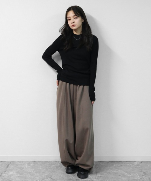 THE CELL.(ザセルドット)の「WOOLブレンド 1×1リブハイネックニット 1×1 RIB HIGH NECK KNIT(ニット/セーター・レディース・ワインレッド/チャコールグレー/パープル/ブラック/ブラウン/アイボリー・FREE)」の15枚目の写真
