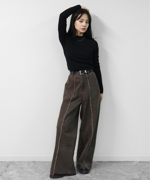 THE CELL.(ザセルドット)の「WOOLブレンド 1×1リブハイネックニット 1×1 RIB HIGH NECK KNIT(ニット/セーター・レディース・ワインレッド/チャコールグレー/パープル/ブラック/ブラウン/アイボリー・FREE)」の17枚目の写真