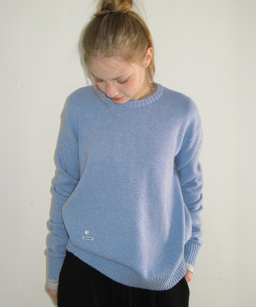 RONRON（ロンロン）の「DAILY SOFT ROUND KNIT BLUE（ニット/セーター・レディース・その他・FREE）」の5枚目の写真