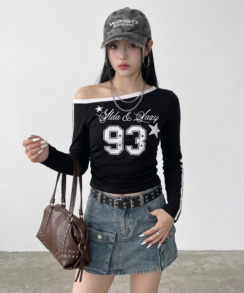non-hedge(ノンヘッジ)の「ラインオフショルダーロンT(Tシャツ/カットソー・レディース・レッド/ネイビー/ブラック/オフホワイト・FREE)」の15枚目の写真