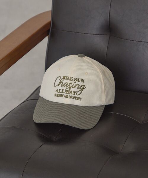 AMERICAN HOLIC(アメリカンホリック)の「コーデュロイロゴキャップ(キャップ・レディース・ピンク/アイボリー/ベージュ/ネイビー・FREE)」の7枚目の写真