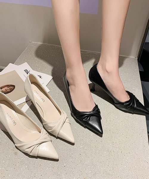 STYLEBLOCK(スタイルブロック)の「ツイストデザインパンプス/5cmヒール(パンプス・レディース・アイボリー/ブラック・23.5cm/24.5cm)」の21枚目の写真