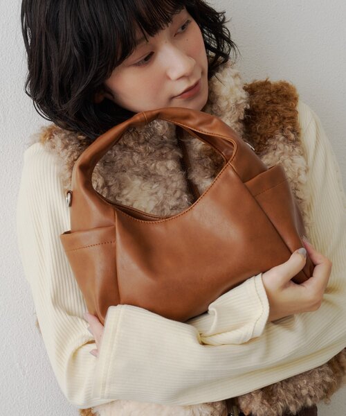 Kastane（カスタネ）の「【9.19(土)0:00発売】サイドポケットワンハンドルBAG（ハンドバッグ・レディース・バーガンディー/キャメル/ブラック・FREE）」の14枚目の写真