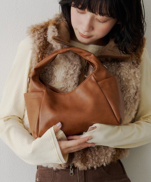 Kastane（カスタネ）の「【9.19(土)0:00発売】サイドポケットワンハンドルBAG（ハンドバッグ・レディース・バーガンディー/キャメル/ブラック・FREE）」の18枚目の写真