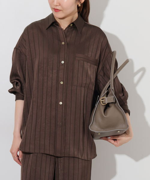 JOURNAL STANDARD relume(ジャーナルスタンダード レリューム)の「サテンストライプパジャマシャツ(シャツ/ブラウス・レディース・ネイビー/ブラウン・FREE)」の19枚目の写真