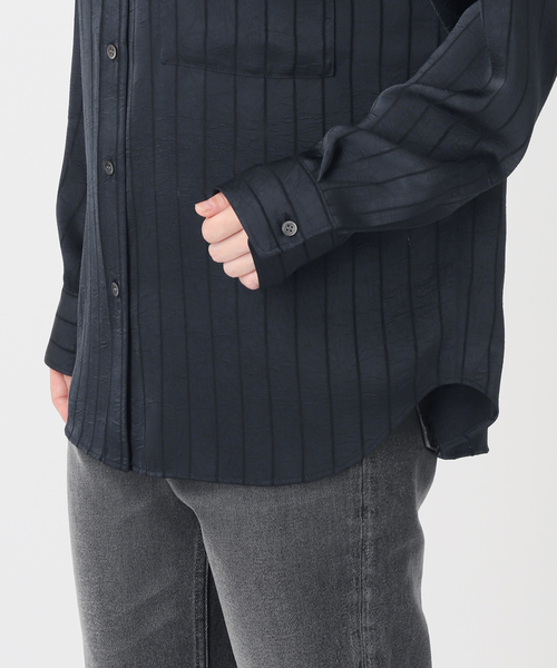 JOURNAL STANDARD relume(ジャーナルスタンダード レリューム)の「サテンストライプパジャマシャツ(シャツ/ブラウス・レディース・ネイビー/ブラウン・FREE)」の8枚目の写真