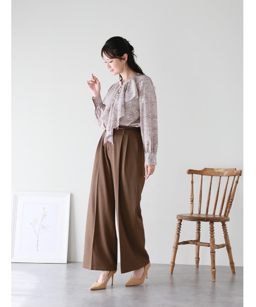 fifth(フィフス)の「【cho____07セレクト】クラシカルフラワープリントパールボタンフリルブラウス(シャツ/ブラウス・レディース・アイボリー/グレイッシュベージュ・M)」の16枚目の写真