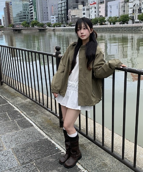 anyonemore(エニワンモア)の「ウエストギャザーパフ長袖ミニワンピース(ワンピース・レディース・ホワイト・FREE)」の14枚目の写真