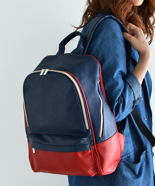 DEVICE(デバイス)の「Rename スクエア シンプル サイド ポケット リュックサック バックパック(バックパック/リュック・レディース・モカ/ネイビー/ブルー系その他/ターコイズブルー/ダークブラウン/キャメル/ブラック/ブラウン系その他/ピンク系その他/ピンク/ブラック×ホワイト/トリコロール/グレー系その他/ブルー系その他2/ブルー系その他3/グレー系その他2/ベージュ×ブラック・FREE)」の12枚目の写真