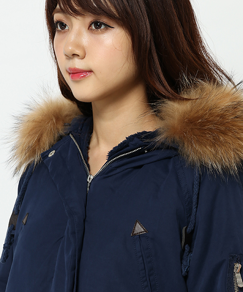 VENCEEXCHANGE（ヴァンスエクスチェンジ）の「ミリタリーロングコート（ミリタリージャケット・レディース・オリーブ/ネイビー・LARGE/MEDIUM）」の8枚目の写真