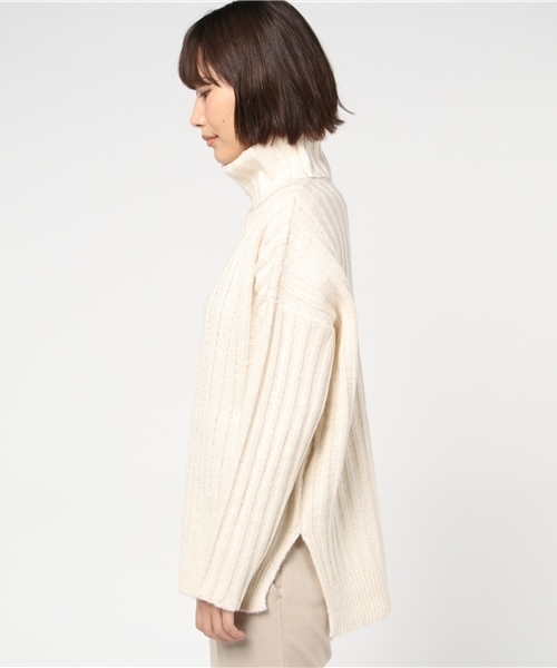 VENCEEXCHANGE（ヴァンスエクスチェンジ）の「シンタムリブアミチュニック                  （ニット/セーター・レディース・ブラック/オフホワイト/グレー/ブラウン・MEDIUM）」の6枚目の写真