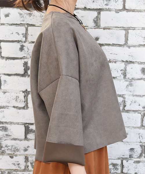 Luz Llena (NEY)(ラズレナニー)の「フェイクスエード・ボンディングトップス(Tシャツ/カットソー・レディース・ライトグレー/ブラウン/ピンク・MEDIUM)」の7枚目の写真