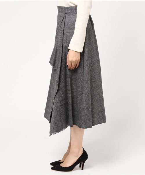 Khaju（カージュ）の「Khaju:グレンチェックラップスカート（スカート・レディース・グレー/ブラウン・ONE SIZE）」の4枚目の写真