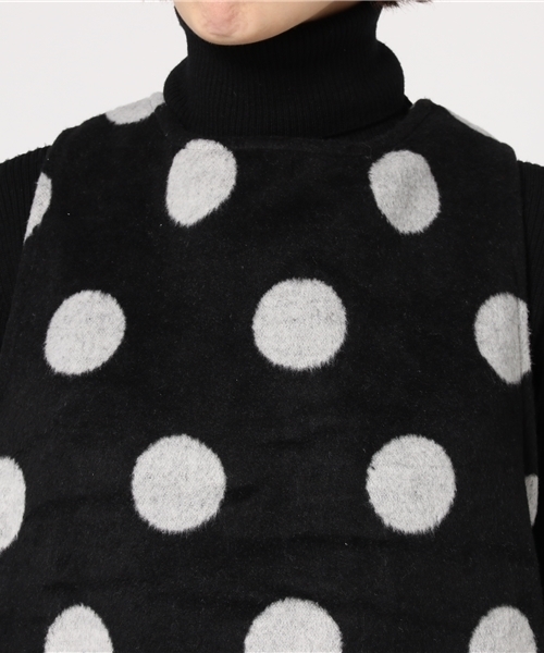 MERLOT（メルロー）の「ドット柄エプロンワンピース2391（ワンピース・レディース・グレー/ブラック・FREE）」の6枚目の写真