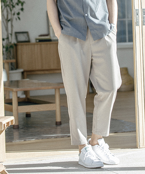 ANGENEHM（アンゲネーム）の「mp5834-1 Tuck Tapered Ankle Pants パンツ（その他パンツ・メンズ・ネイビー/ベージュ/ブラック・M/S/L）」の2枚目の写真