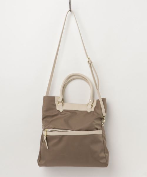 un dix cors（アンディコール）の「3WAYナイロンBAG（ハンドバッグ・レディース・ベージュ/ネイビー・ﾌﾘ-）」の2枚目の写真
