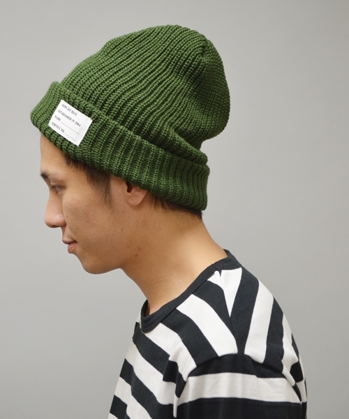 SHIPS JET BLUE（シップスジェットブルー）の「JB: カラーニットキャップ / made in Japan（ニットキャップ/ビーニー・メンズ・グレー/ブラック/オリーブ/ピンク/レッド/ワイン/オレンジ/グリーン/ブルー/ネイビー/パープル/ダークグレー/イエロー・ONE SIZE）」の5枚目の写真