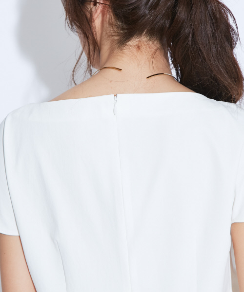 qualite（カリテ）の「2WAYストレッチペプラムシャツ（シャツ/ブラウス・レディース・ブラック/オフホワイト・38/36）」の6枚目の写真