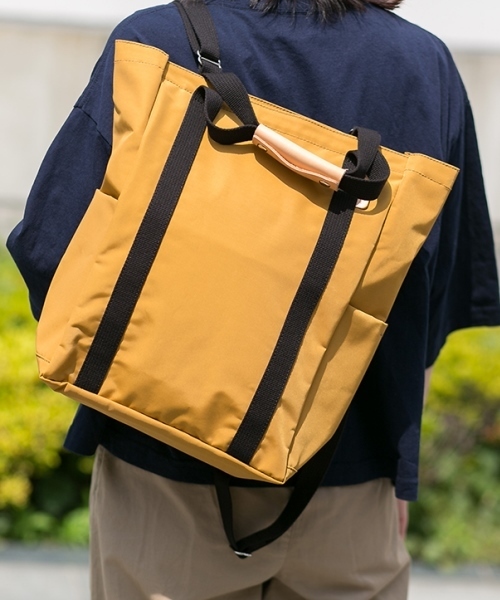 ANONYM CRAFTSMAN DESIGN(アノニムクラフツマンデザイン)の「【ANONYM CRAFTSMAN DESIGN / アノニムクラフツマンデザイン】SUNNY DAY 2WAY TOTE M トートバッグ(トートバッグ・レディース・ブラック/カーキ/ネイビー/マスタード・FREE)」の9枚目の写真