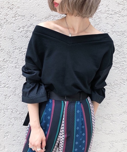 PAGEBOY（ページボーイ）の「袖切り替えプルオーバー（スウェット・レディース・ブラック/ベージュ/オフホワイト・FREE）」の3枚目の写真