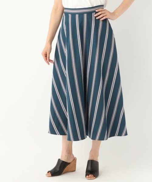 A part by（アパートバイ）の「TCストライプフレアスカート　801521（スカート・レディース・ベージュ系その他/ブルー系その他/レッド系その他・MEDIUM/LARGE）」の12枚目の写真