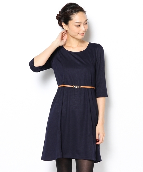 BEAMS LIGHTS Women's（ビームスライツ ウィメンズ）の「△BEAMS LIGHTS / NEWベルト付ポンチ ワンピース（ワンピース・レディース・ブラック/ベージュ/ネイビー/チャコールグレー・36/38）」の4枚目の写真