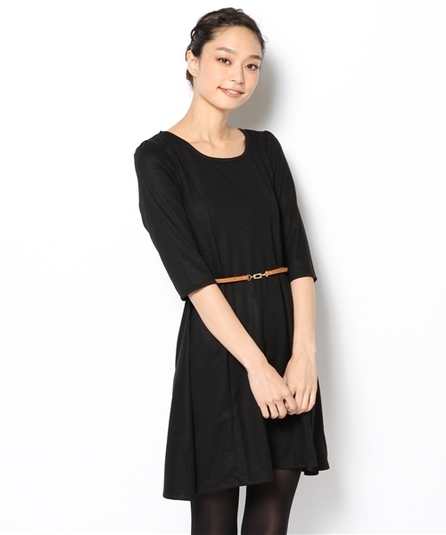 BEAMS LIGHTS Women's（ビームスライツ ウィメンズ）の「△BEAMS LIGHTS / NEWベルト付ポンチ ワンピース（ワンピース・レディース・ブラック/ベージュ/ネイビー/チャコールグレー・36/38）」の2枚目の写真