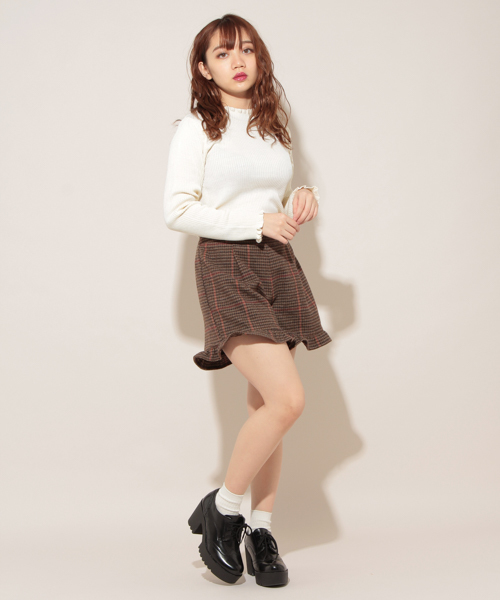 apres jour（アプレジュール）の「フリルハイネックリブニット【ZOZOTOWN限定アイテム】（ニット/セーター・レディース・ブラック/ベージュ/パープル/アイボリー/クリーム・フリー）」の19枚目の写真