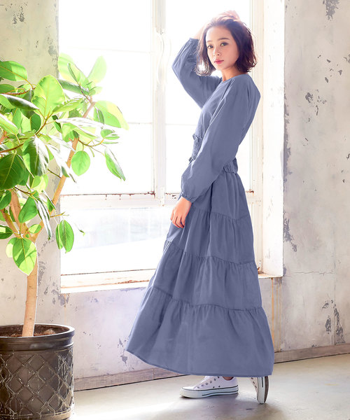 KOBE LETTUCE（コウベレタス）の「シャーリングベルト付き3wayカシュクールティアードマキシワンピース（ワンピース・レディース・ブラック/パープル/オフホワイト/ブルー/ライトカーキ・FREE）」の12枚目の写真