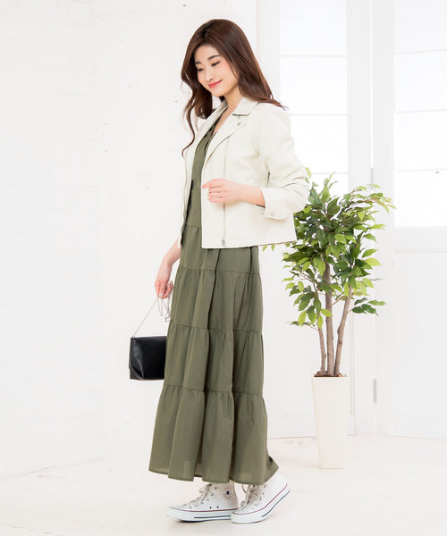 KOBE LETTUCE（コウベレタス）の「シャーリングベルト付き3wayカシュクールティアードマキシワンピース（ワンピース・レディース・ブラック/パープル/オフホワイト/ブルー/ライトカーキ・FREE）」の15枚目の写真