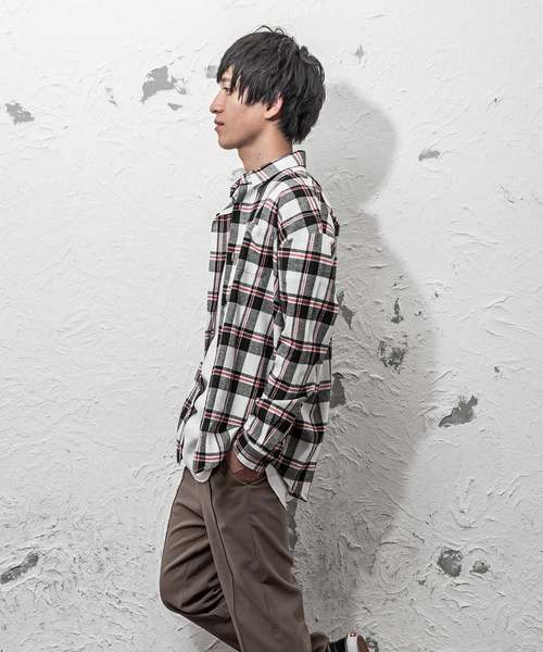 MinoriTY（マイノリティ）の「オーバーサイズチェックシャツ/長袖（シャツ/ブラウス・メンズ・グリーン/ブラック/イエロー/レッド・L/M）」の9枚目の写真