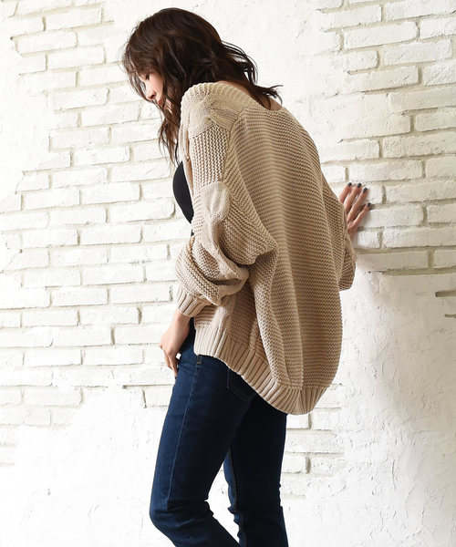 Luz Llena（ラズレナ）の「ケーブル編ショートカーディガン（カーディガン/ボレロ・レディース・ベージュ/アイボリー/杢グレー・MEDIUM）」の4枚目の写真