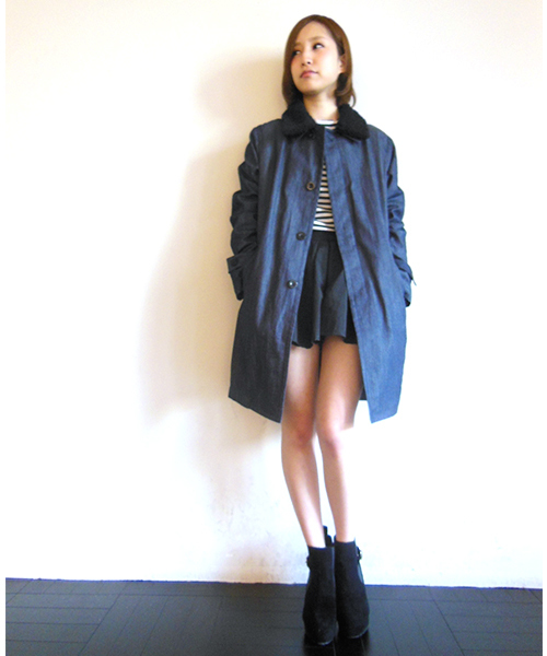 WHO'S WHO gallery（フーズフーギャラリー）の「2WAYデニムステンカラー（ステンカラーコート・レディース・グレー/ネイビー・FREE）」の17枚目の写真