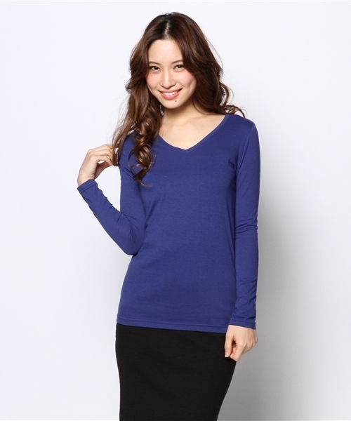 AZUL by moussy（アズールバイマウジー）の「TC天竺V/N長袖PO（Tシャツ/カットソー・レディース・オフホワイト/ネイビー/サックスブルー/ピンク/ブラック/ブラック系その他/ライム/インディゴブルー・LARGE/X-SMALL/SMALL/MEDIUM）」の7枚目の写真