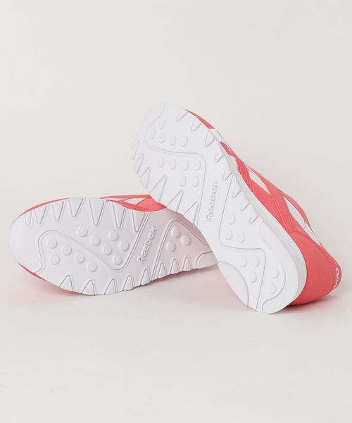 Reebok（リーボック）の「Reebok/リーボック CL NYLON COLOR/クラシック ナイロン カラー（スニーカー・レディース・ピンク・23cm/23.5cm/24cm/24.5cm/25cm）」の3枚目の写真