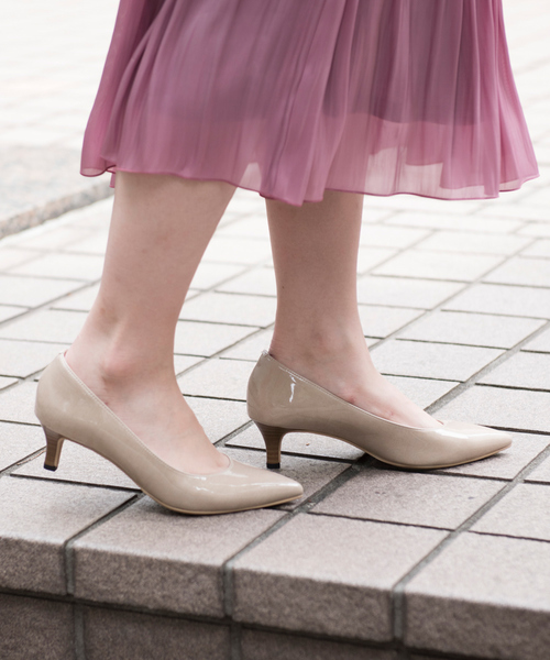 Au BANNISTER(オゥバニスター)の「【晴雨兼用/販売店舗限定】ミドルヒールパンプス(パンプス・レディース・ブラック/グレー/ベージュ/アイボリー・37/36/39/38/35)」の16枚目の写真