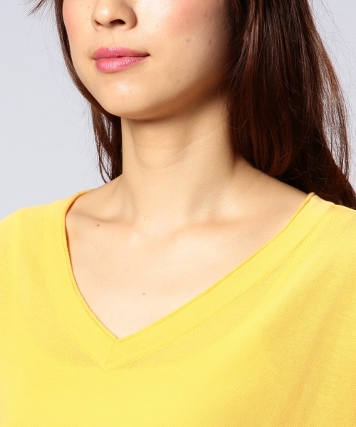 UNITED ARROWS（ユナイテッドアローズ）の「○UAB HT-CO Vネック フレンチスリーブ ニット§◆（ニット/セーター・レディース・ホワイト/ブラック/オレンジ/イエロー/ライトブルー/ネイビー/グレー・フリー）」の19枚目の写真
