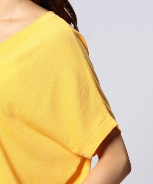 UNITED ARROWS（ユナイテッドアローズ）の「○UAB HT-CO Vネック フレンチスリーブ ニット§◆（ニット/セーター・レディース・ホワイト/ブラック/オレンジ/イエロー/ライトブルー/ネイビー/グレー・フリー）」の20枚目の写真