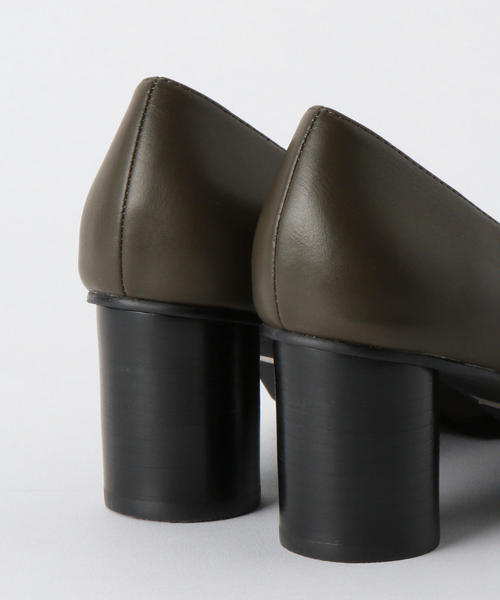 BEAUTY&YOUTH UNITED ARROWS（ビューティーアンドユースユナイテッドアローズ）の「BY Vカットチャンキーヒールパンプス ◆（パンプス・レディース・ブラック/オリーブ・36h/37h/35h/37/36）」の5枚目の写真