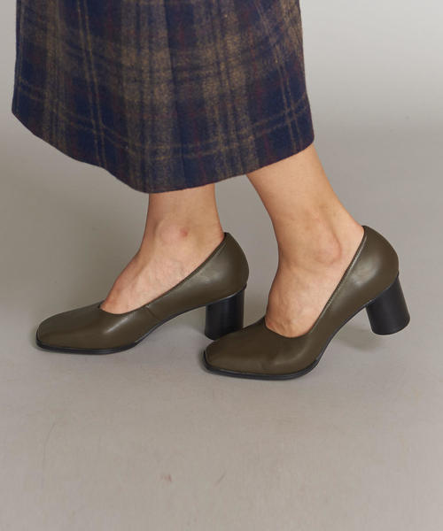 BEAUTY&YOUTH UNITED ARROWS（ビューティーアンドユースユナイテッドアローズ）の「BY Vカットチャンキーヒールパンプス ◆（パンプス・レディース・ブラック/オリーブ・36h/37h/35h/37/36）」の9枚目の写真