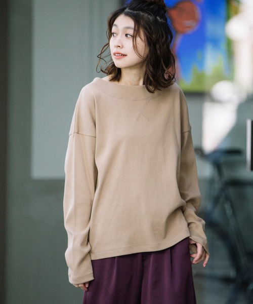 Munich(ミューニック)の「ハイテンションサーキュラーリブ ラウンドネックプルオーバー(セットアップ可)(Tシャツ/カットソー・レディース・ベージュ/ダークグレー/スモークピンク・FREE)」の2枚目の写真